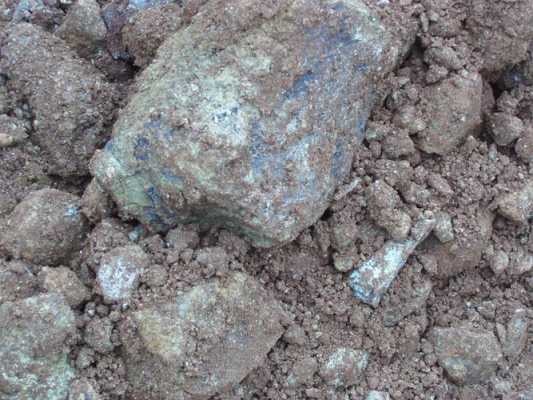 镍矿石一般含有镍多少（镍矿含镍量多少有价值）-图1